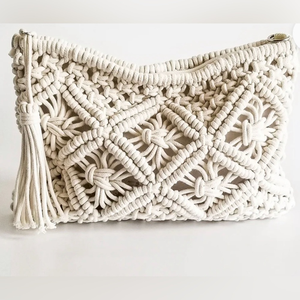 Nicole Macrame Beach Clutch